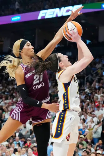 Indiana pushes win streak to 5
